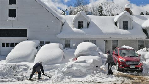 Massachusetts communities dig out from 30-plus inches of snow, Ashby declares state of emergency, State Police search team rescues hikers